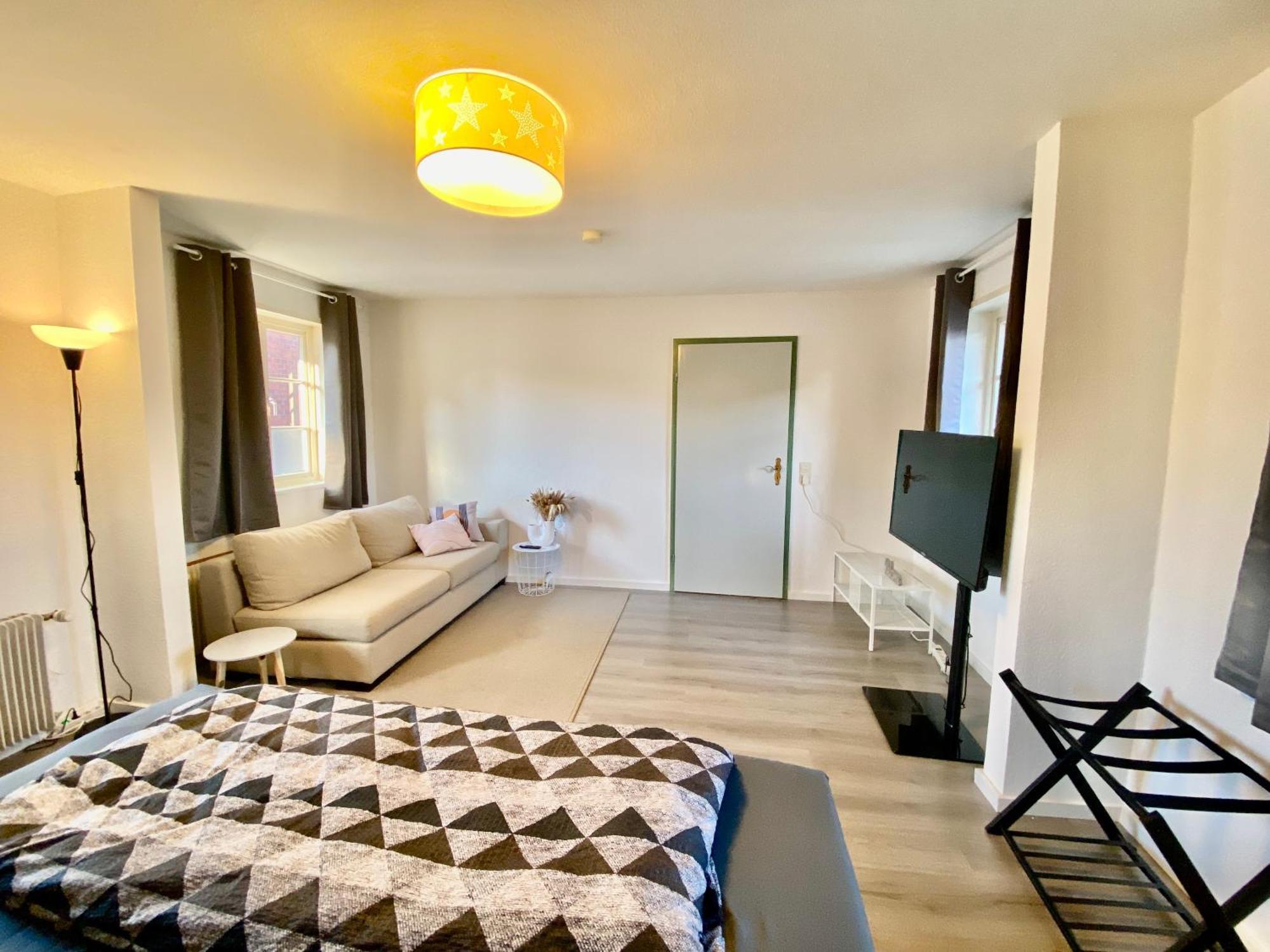 Ferienhaus "Sofia" Anno 1650, Neu - Top Lage - Tempur Beds - Wifi - Parking - Im Herzen Von Detmold-Altstadt, Historische Stadtmauer, Old Lane Detmold Exteriör bild